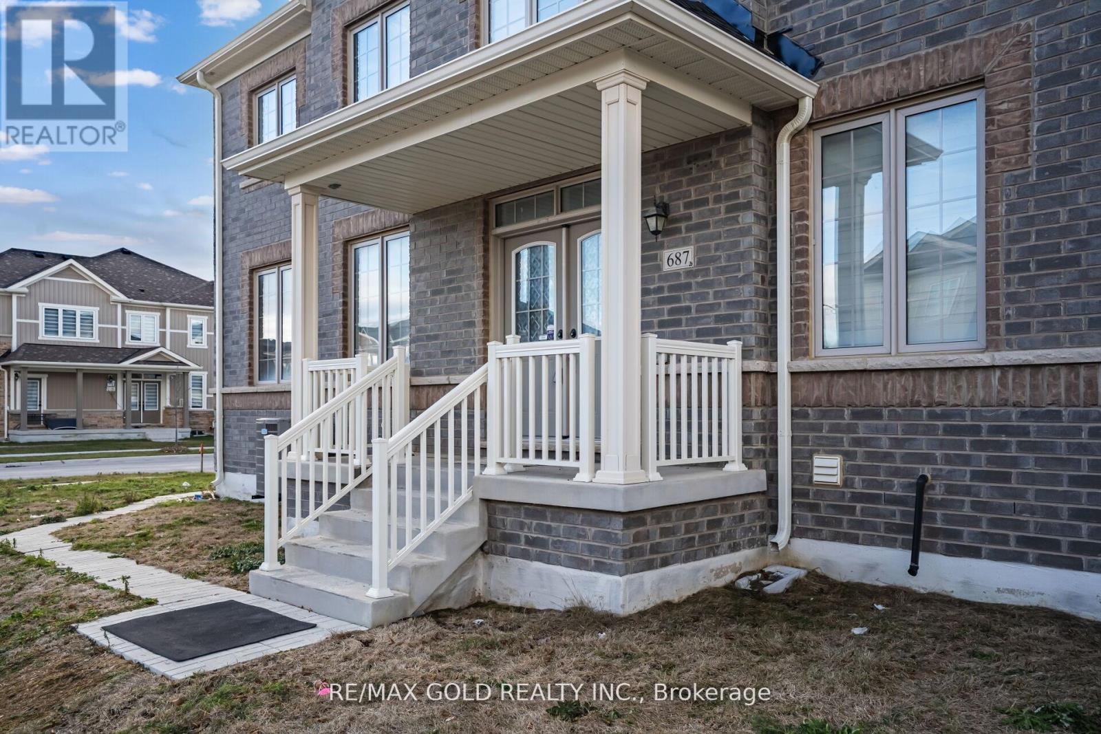 687 Anishinaabe Drive, Shelburne, Ontario  L6V 3Y5 - Photo 5 - X12691100