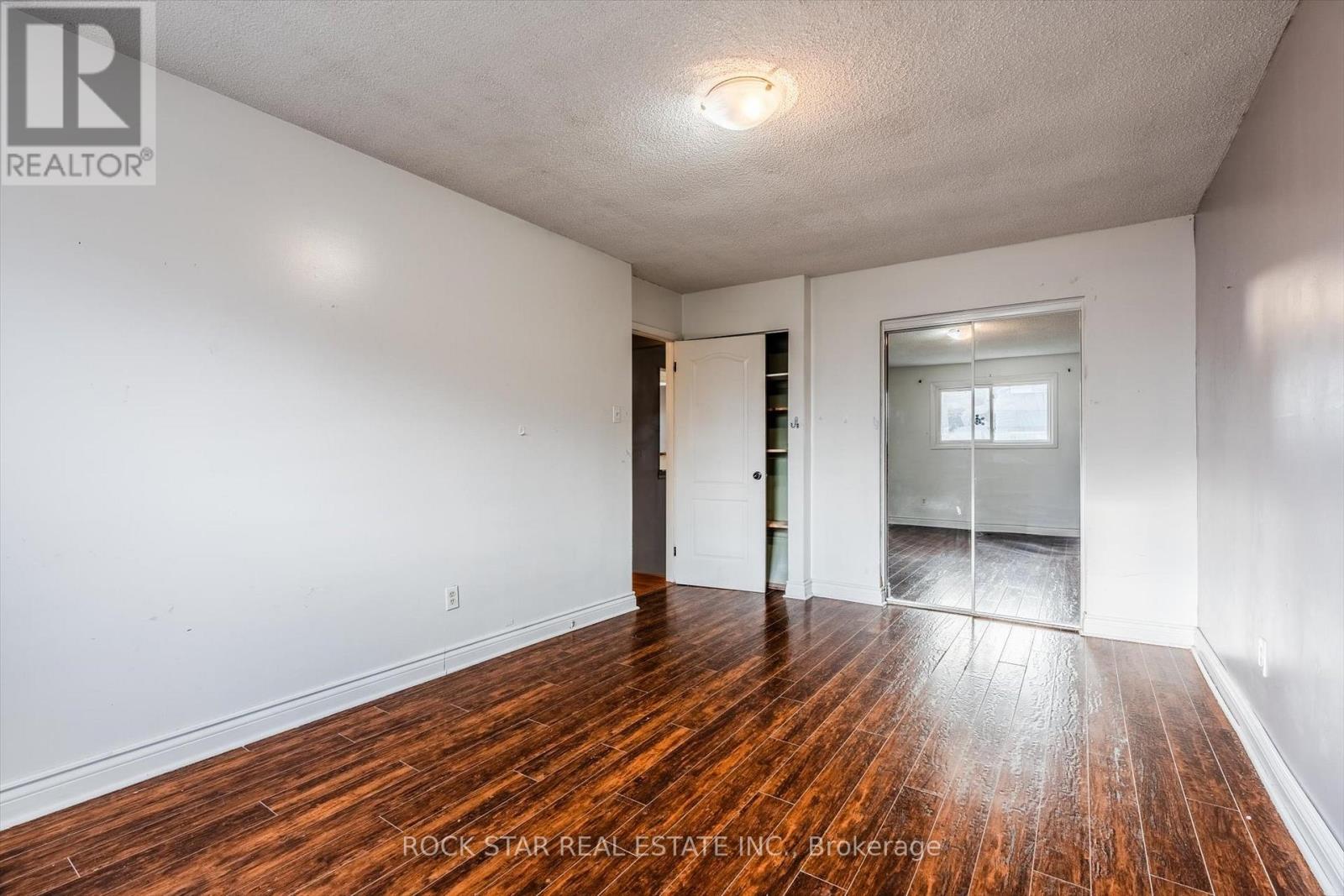 40 Jamie Ann Court, Hamilton, Ontario  L8W 1Y5 - Photo 11 - X12691118