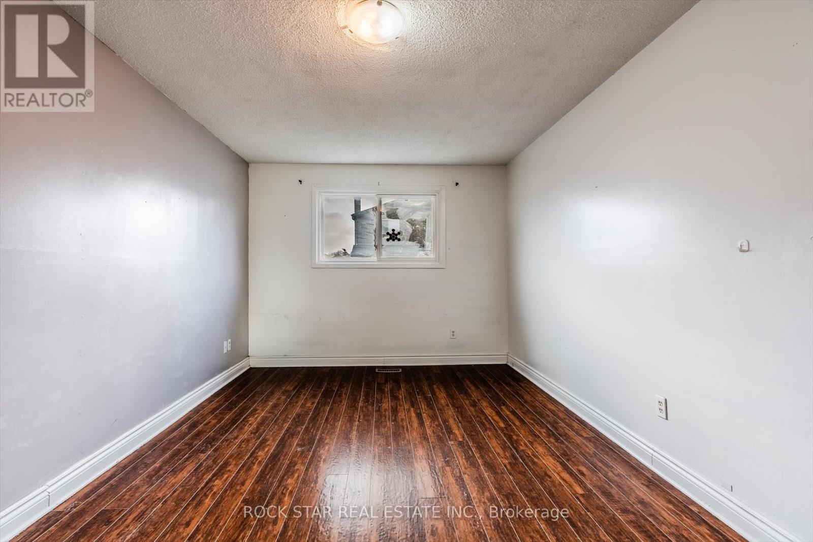 40 Jamie Ann Court, Hamilton, Ontario  L8W 1Y5 - Photo 12 - X12691118