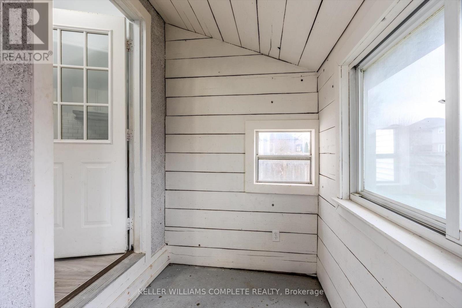 106 Eleanor Avenue, Hamilton, Ontario  L8W 1C8 - Photo 17 - X12691152