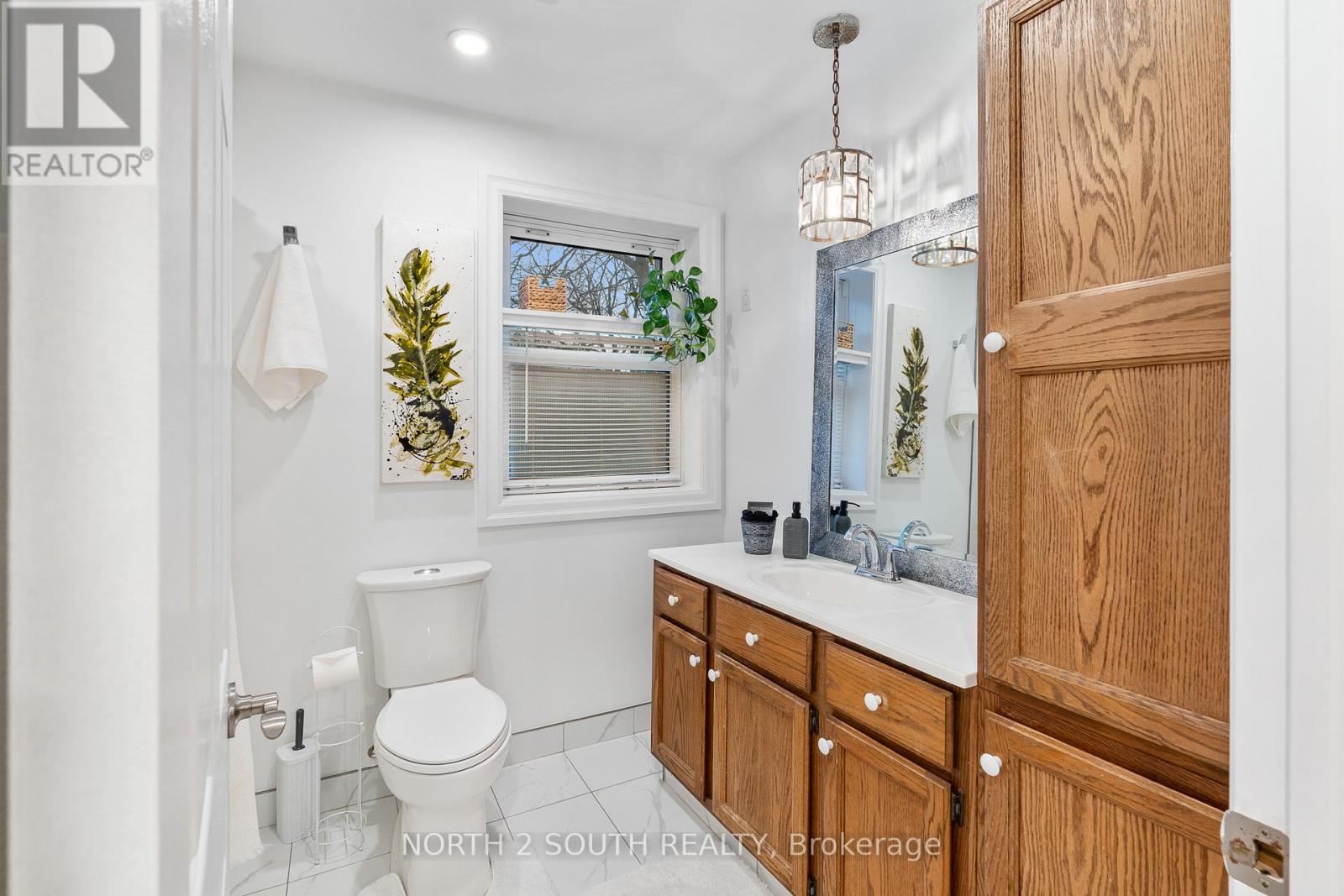 1604 Buckingham Drive, Windsor, Ontario  N8T 2A6 - Photo 18 - X12691206