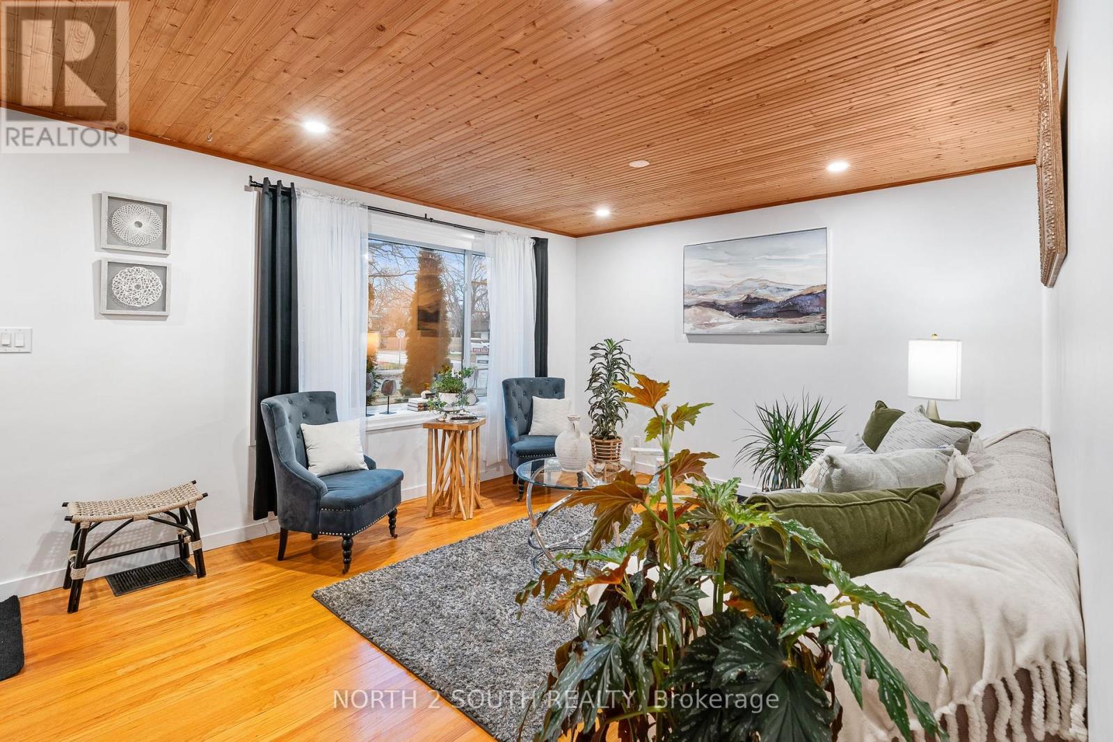 1604 Buckingham Drive, Windsor, Ontario  N8T 2A6 - Photo 9 - X12691206