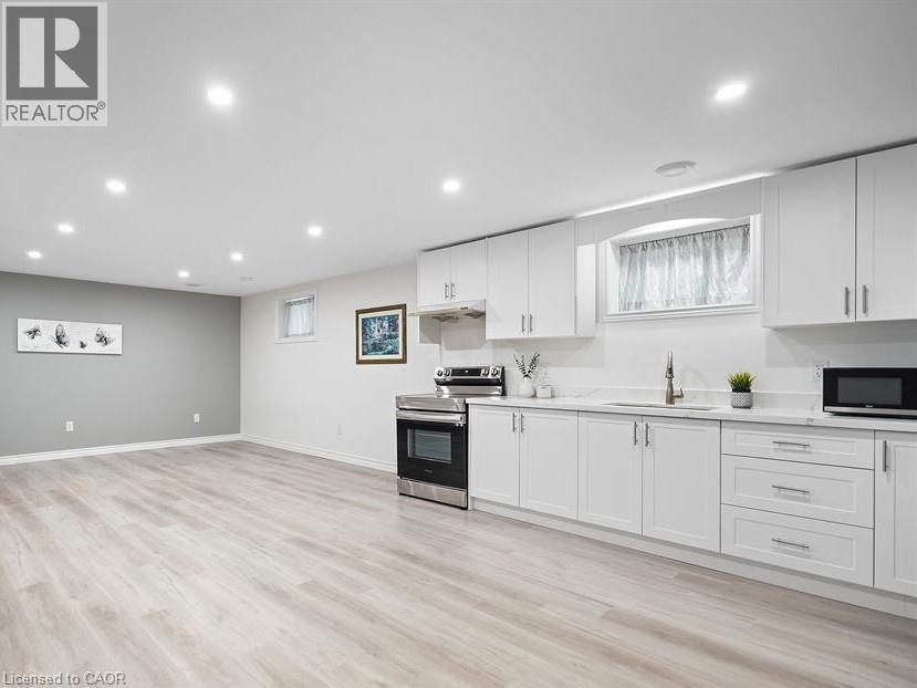 8 Hopkins Street Unit Lower, Thorold, Ontario  L2V 0E6 - Photo 3 - 40798129