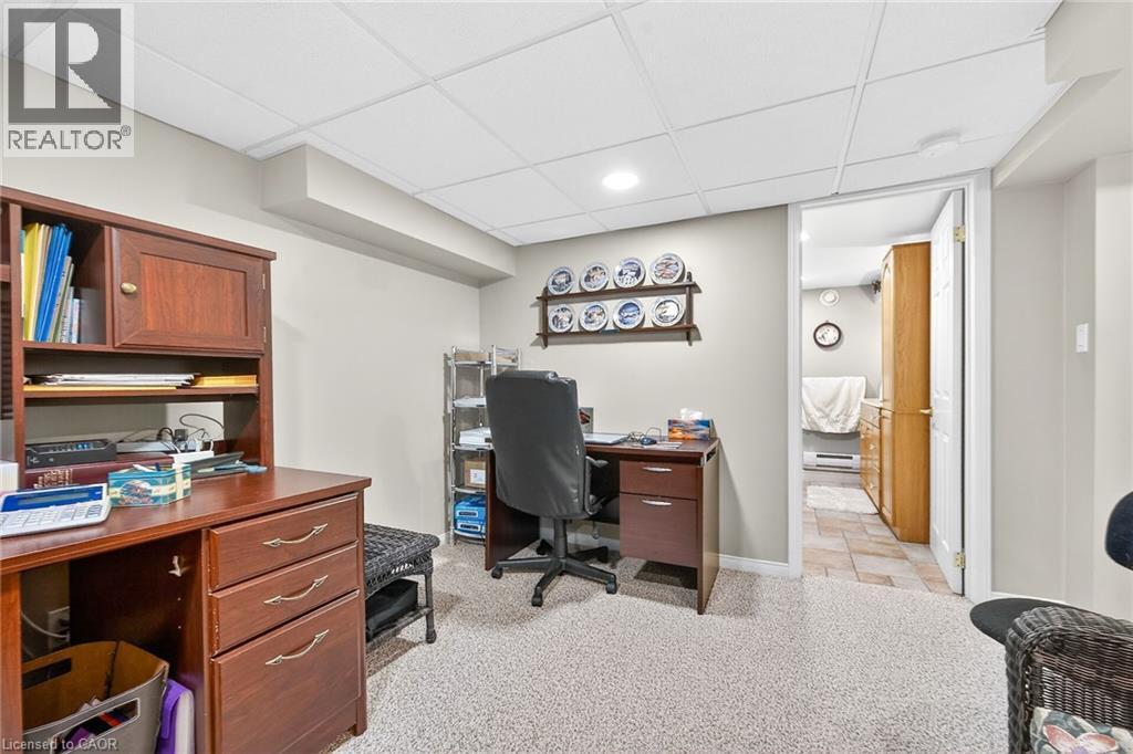 110 Kilroot Place, Freelton, Ontario  L8B 1A5 - Photo 36 - 40797689