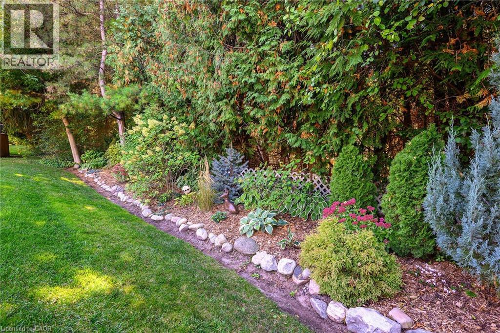 110 Kilroot Place, Freelton, Ontario  L8B 1A5 - Photo 46 - 40797689