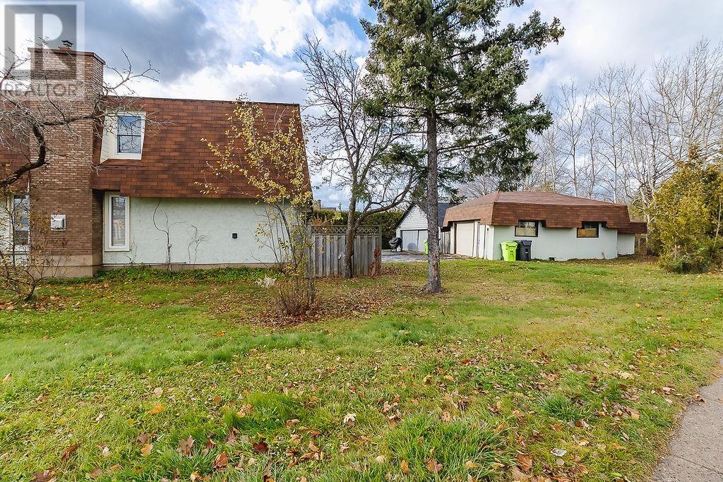 38 Mcnabb St, Sault Ste. Marie, Ontario  P6B 1X7 - Photo 3 - SM253268
