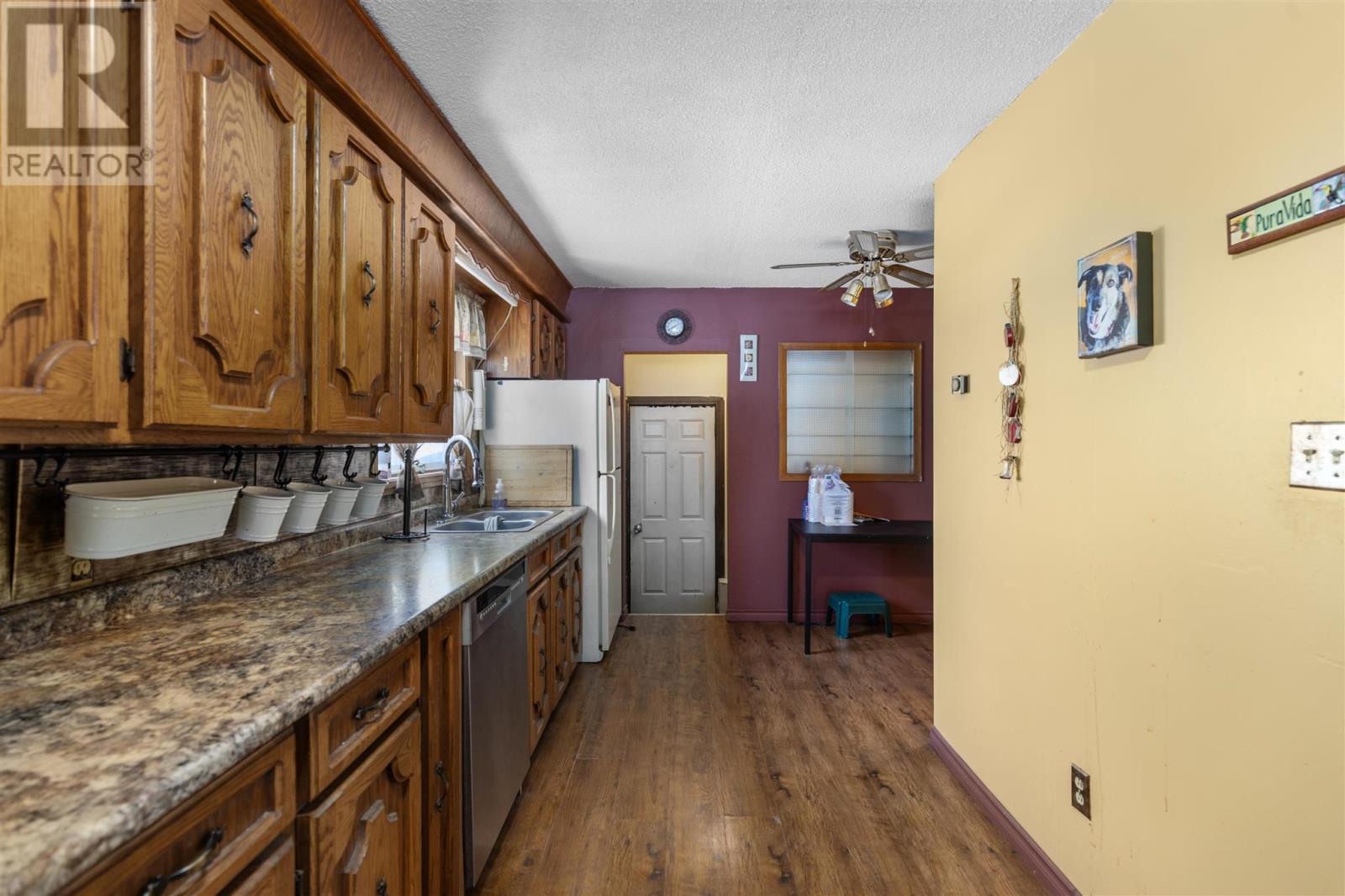 92 Wallace Ter, Sault Ste. Marie, Ontario  P6C 1K3 - Photo 8 - SM260070