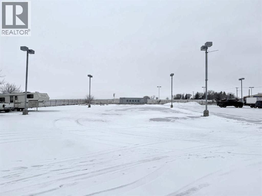 1760 Gershaw Drive Sw, Medicine Hat, Alberta  T1A 5E1 - Photo 5 - A2267292