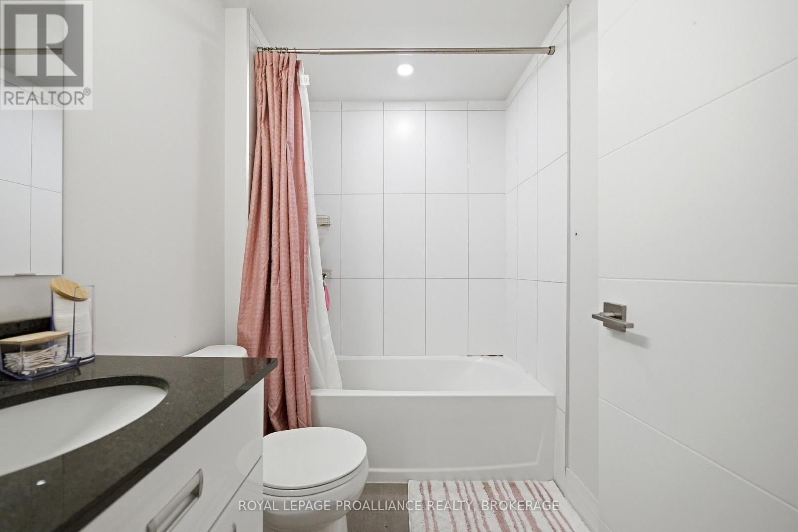 224 - 652 Princess Street, Kingston, Ontario  K7L 1E5 - Photo 11 - X12691258