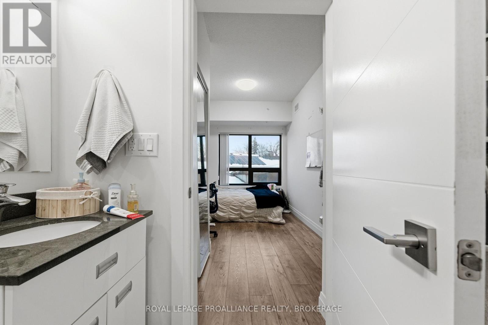 224 - 652 Princess Street, Kingston, Ontario  K7L 1E5 - Photo 33 - X12691258