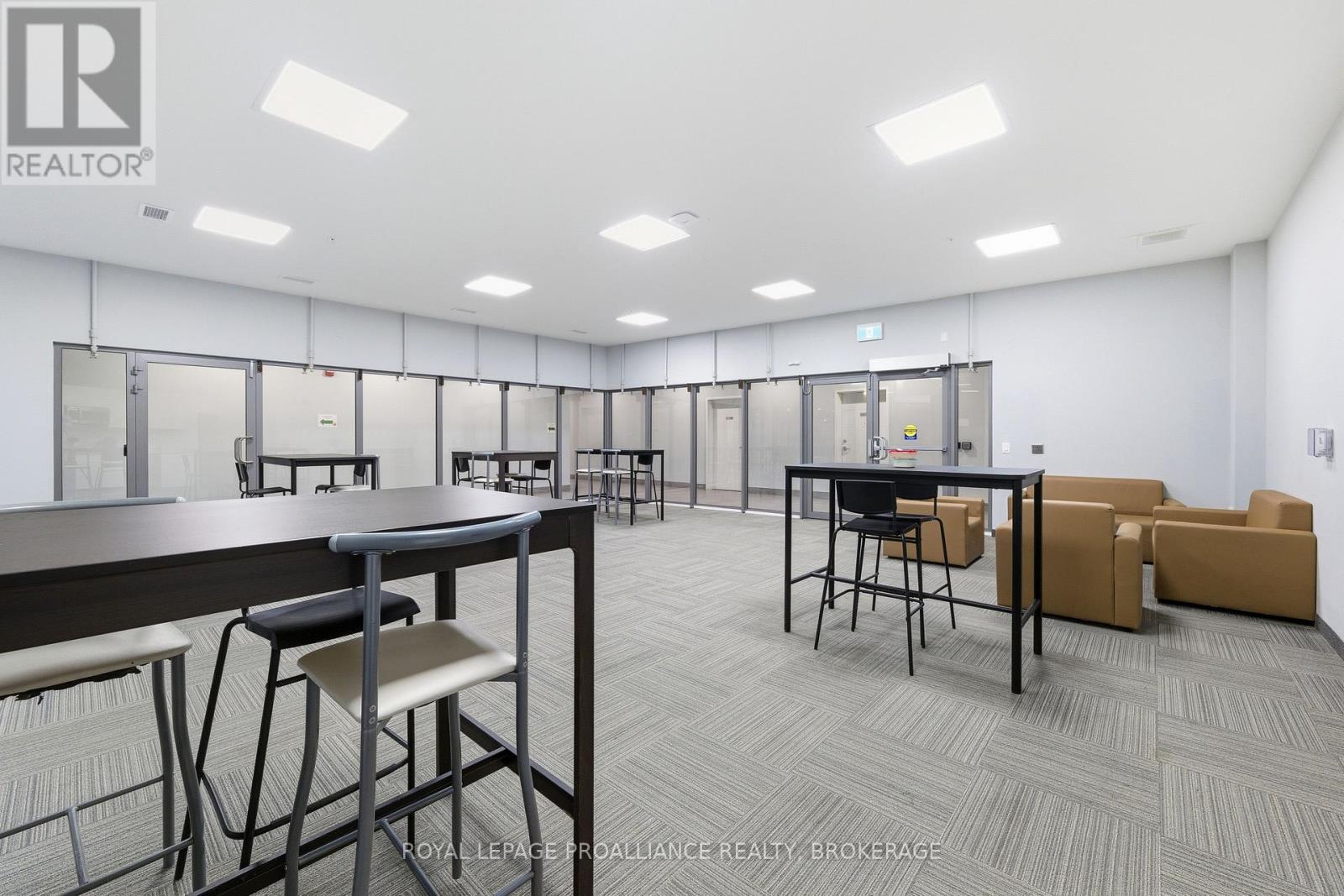 224 - 652 Princess Street, Kingston, Ontario  K7L 1E5 - Photo 40 - X12691258