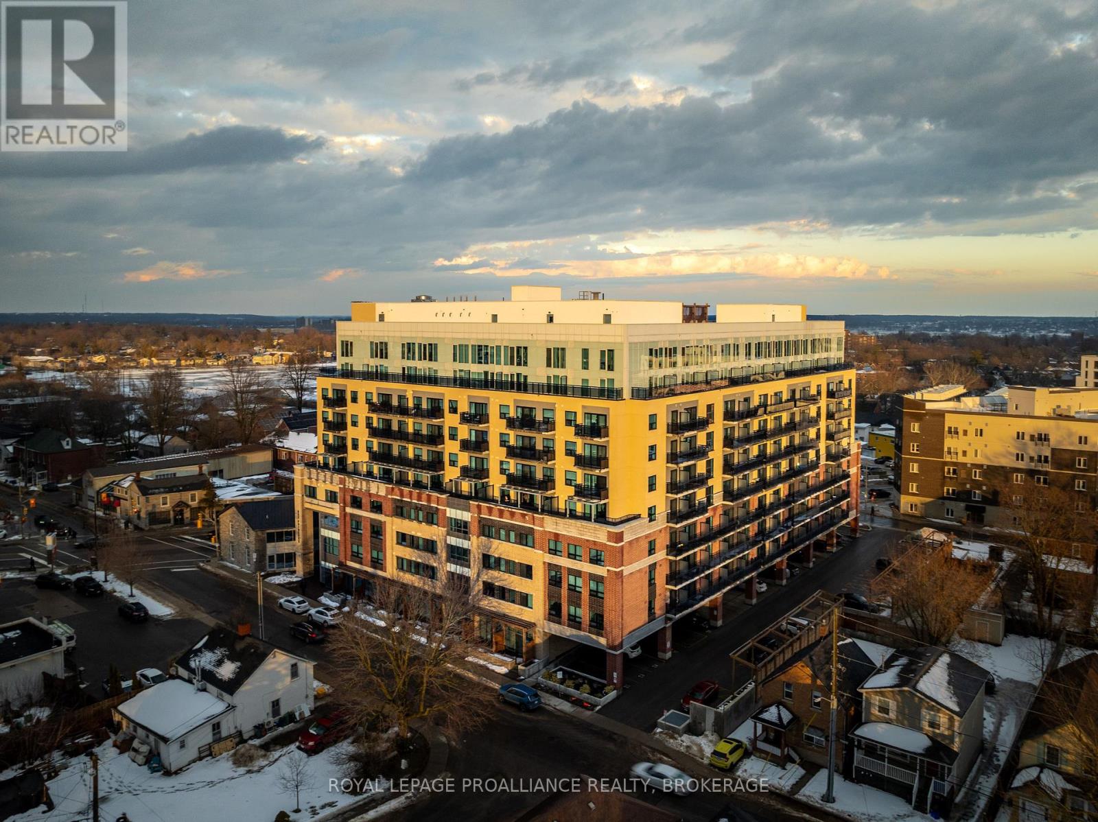 224 - 652 Princess Street, Kingston, Ontario  K7L 1E5 - Photo 5 - X12691258