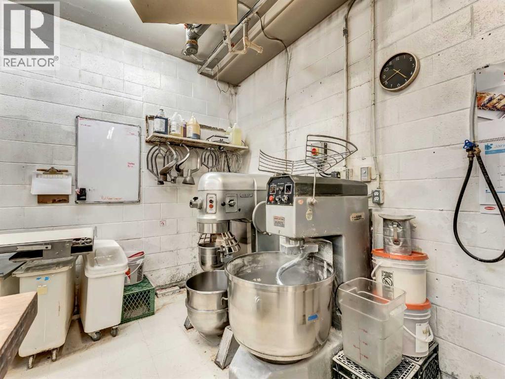 8 3 Street Se, Redcliff, Alberta  T0J 2P0 - Photo 18 - A2278360