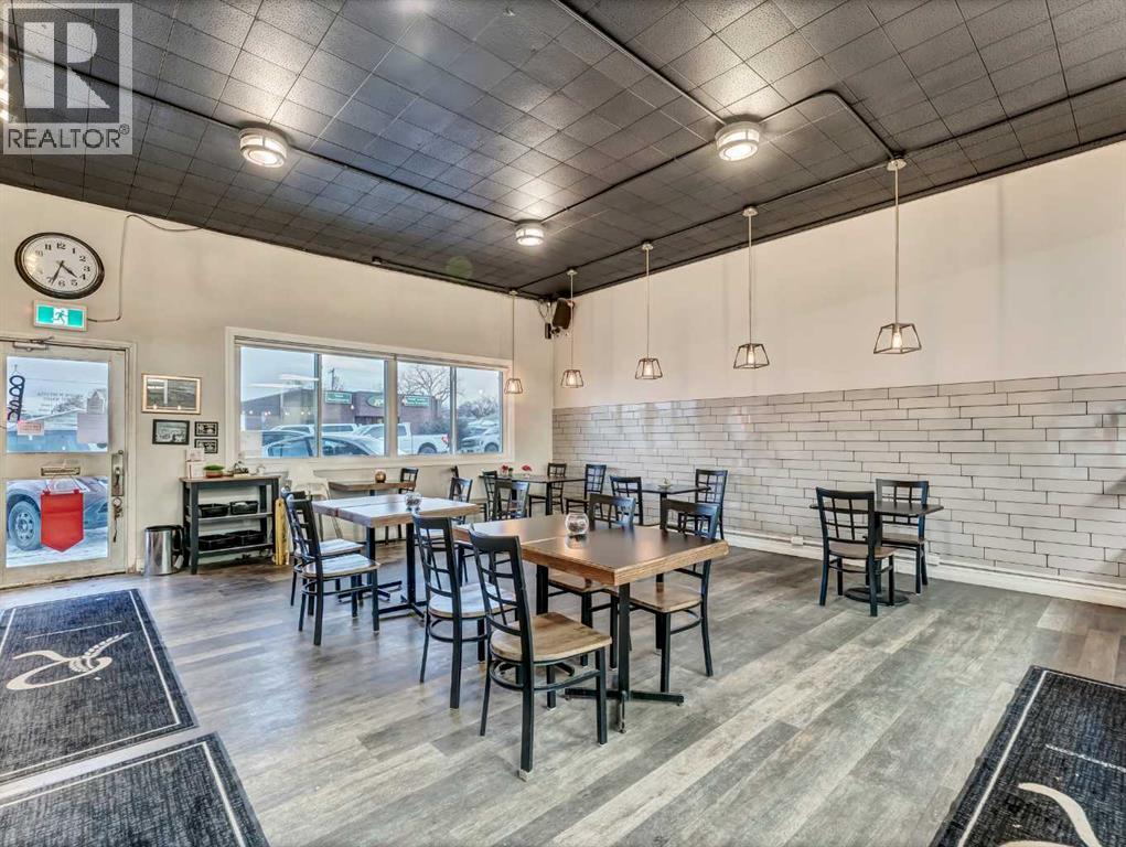 8 3 Street Se, Redcliff, Alberta  T0J 2P0 - Photo 3 - A2278360