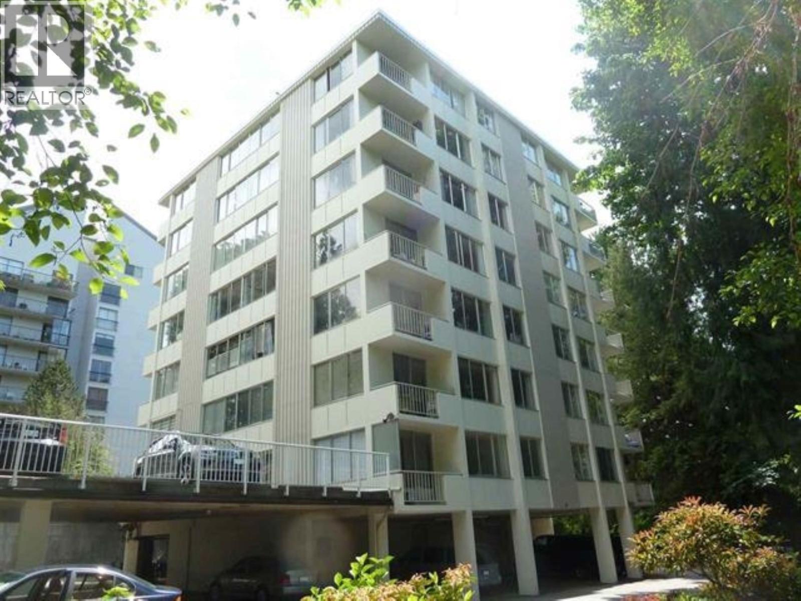 503 1785 ESQUIMALT AVENUE, West Vancouver, British Columbia