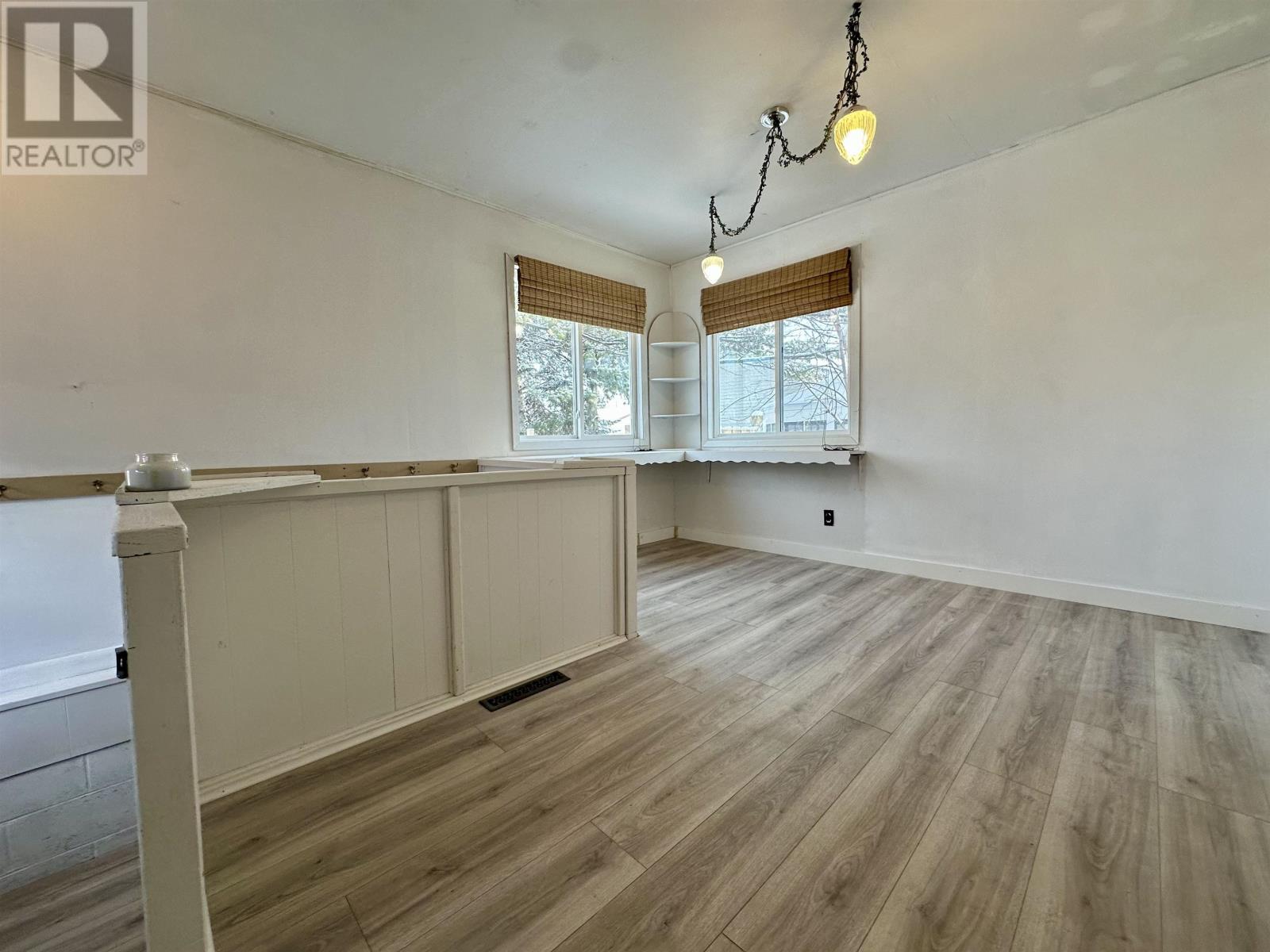 1102 Scott St, Fort Frances, Ontario  P9A 1J6 - Photo 12 - TB253678