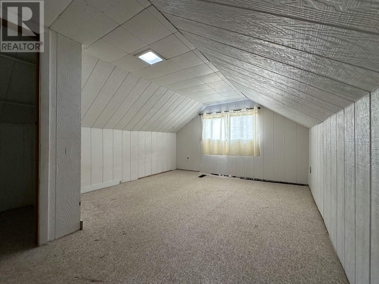 1102 Scott St, Fort Frances, Ontario  P9A 1J6 - Photo 16 - TB253678