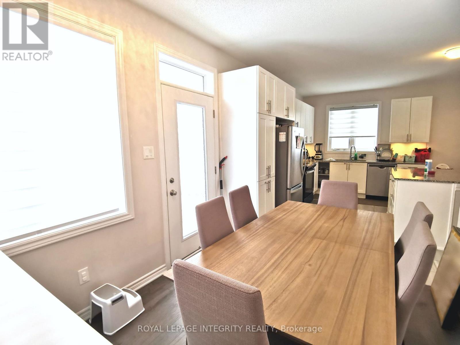 52 Focality Crescent, Ottawa, Ontario  K2J 6W8 - Photo 9 - X12691322