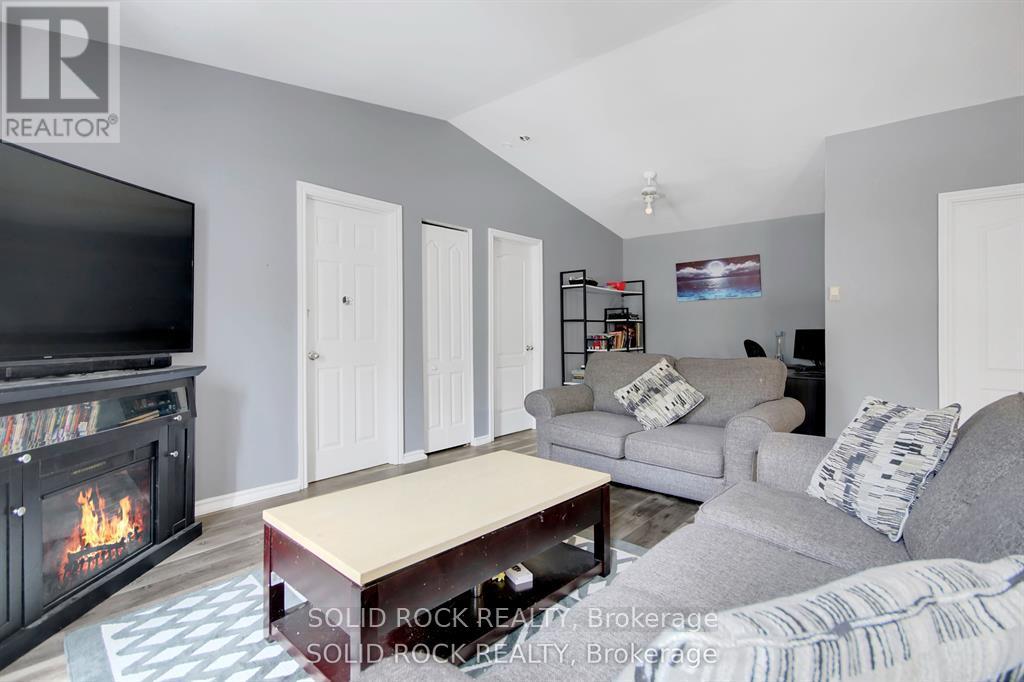 2855a Highway 132 Road, Admaston/bromley, Ontario  K7V 3Z7 - Photo 25 - X12691334