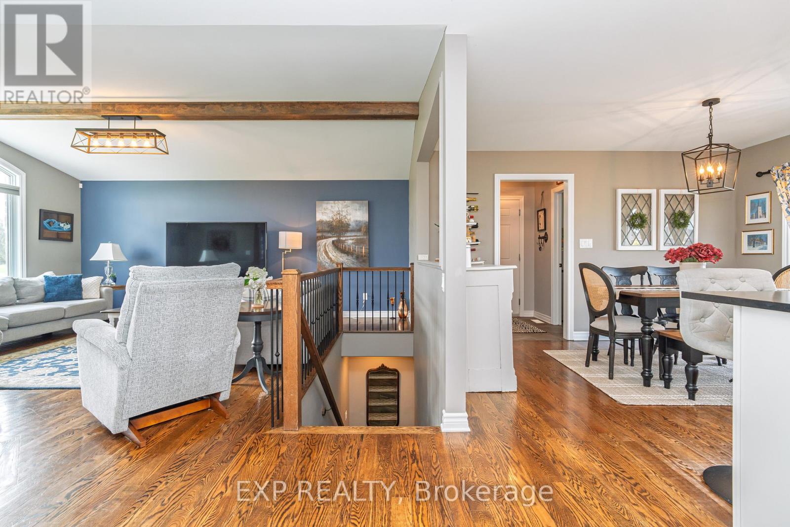 2892 South Nation Way, North Dundas, Ontario  K0E 1W0 - Photo 11 - X12691346