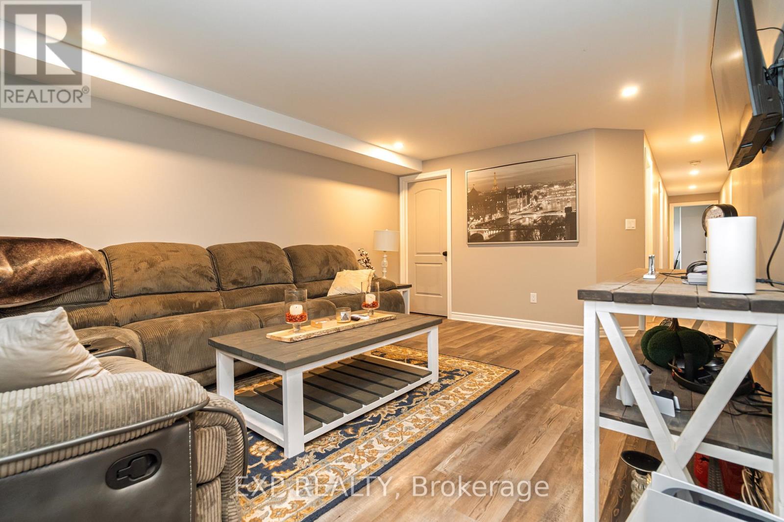 2892 South Nation Way, North Dundas, Ontario  K0E 1W0 - Photo 25 - X12691346