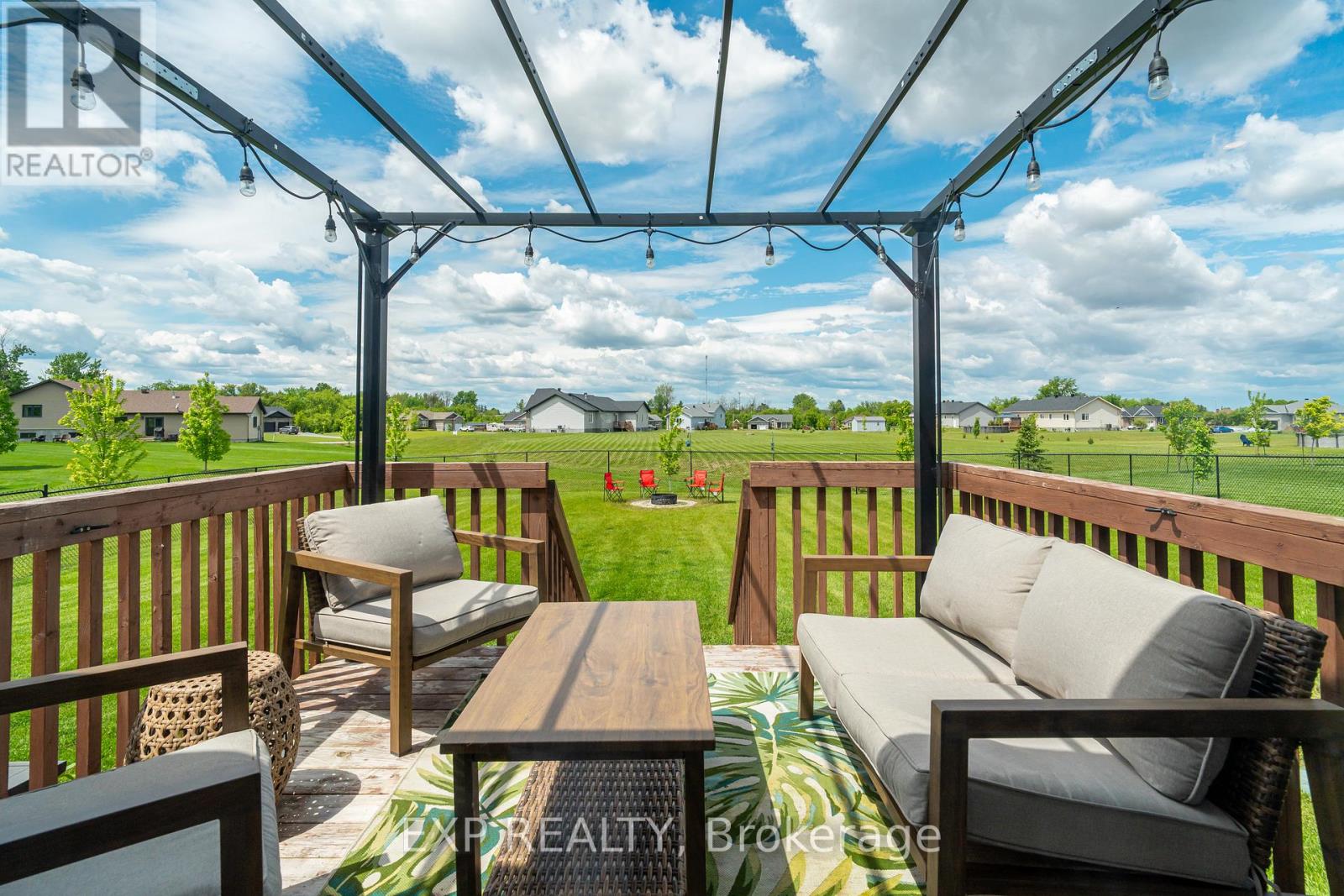 2892 South Nation Way, North Dundas, Ontario  K0E 1W0 - Photo 31 - X12691346