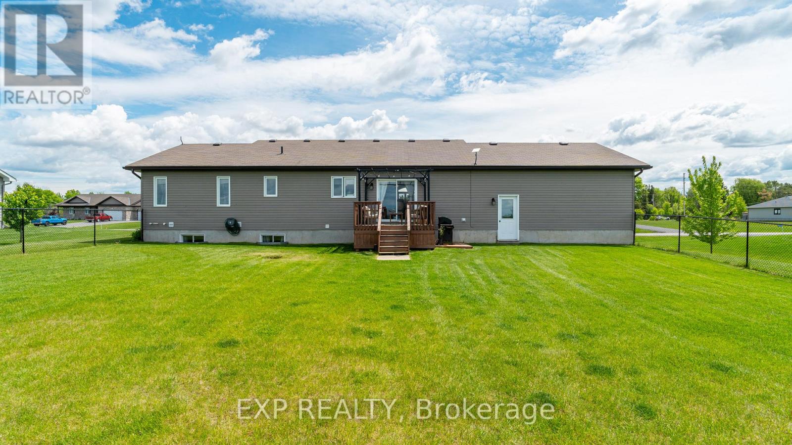 2892 South Nation Way, North Dundas, Ontario  K0E 1W0 - Photo 33 - X12691346