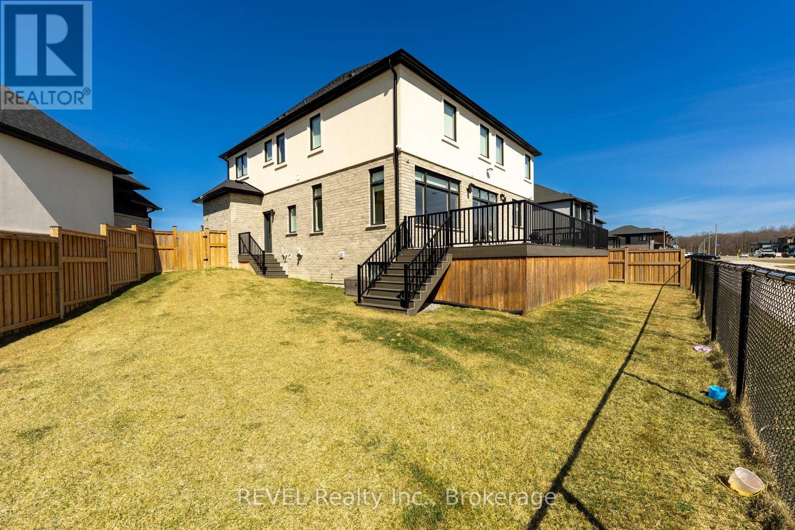 7515 Sherrilee Crescent, Niagara Falls, Ontario  L2H 3T4 - Photo 44 - X12691292
