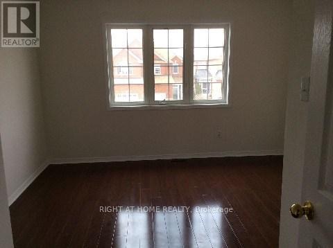 Upper And Main - 830 Avonshire Court, Mississauga, Ontario  L5V 2P2 - Photo 14 - W12565080