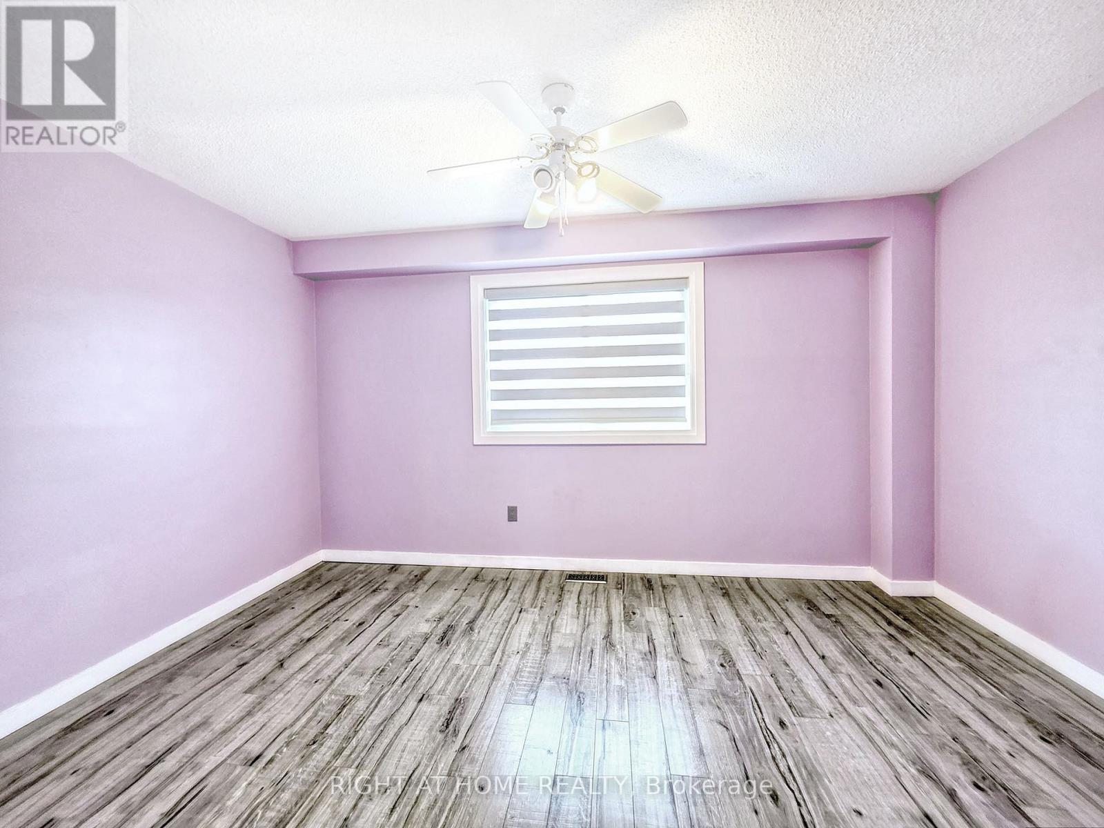 98 Spadina Road, Brampton, Ontario  L6X 4X6 - Photo 7 - W12434644