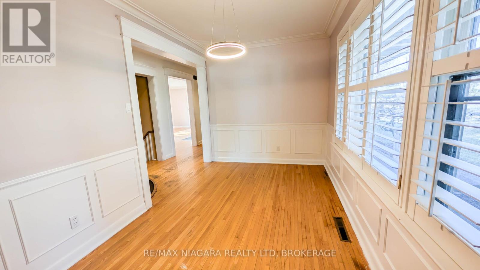 262 Alscot Crescent, Oakville, Ontario  L6J 4R4 - Photo 19 - W12662346