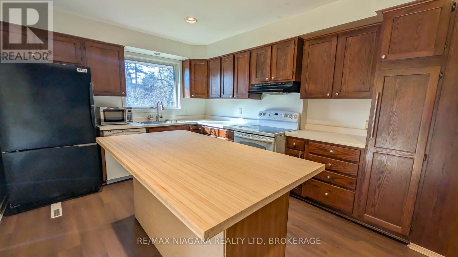 262 Alscot Crescent, Oakville, Ontario  L6J 4R4 - Photo 17 - W12662346