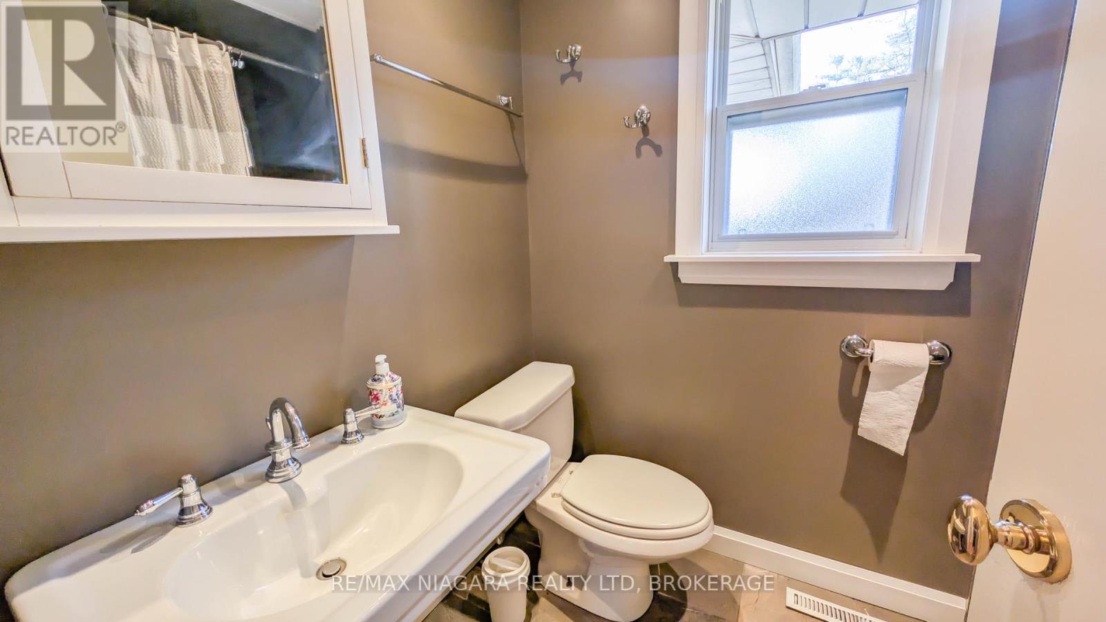 262 Alscot Crescent, Oakville, Ontario  L6J 4R4 - Photo 28 - W12662346