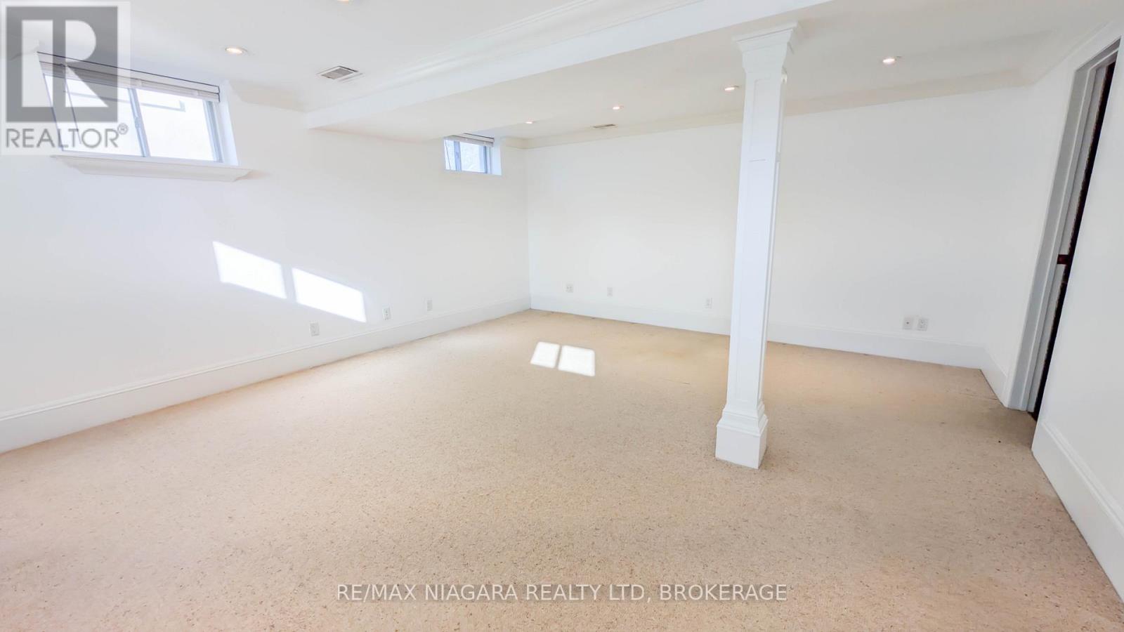 262 Alscot Crescent, Oakville, Ontario  L6J 4R4 - Photo 7 - W12662346