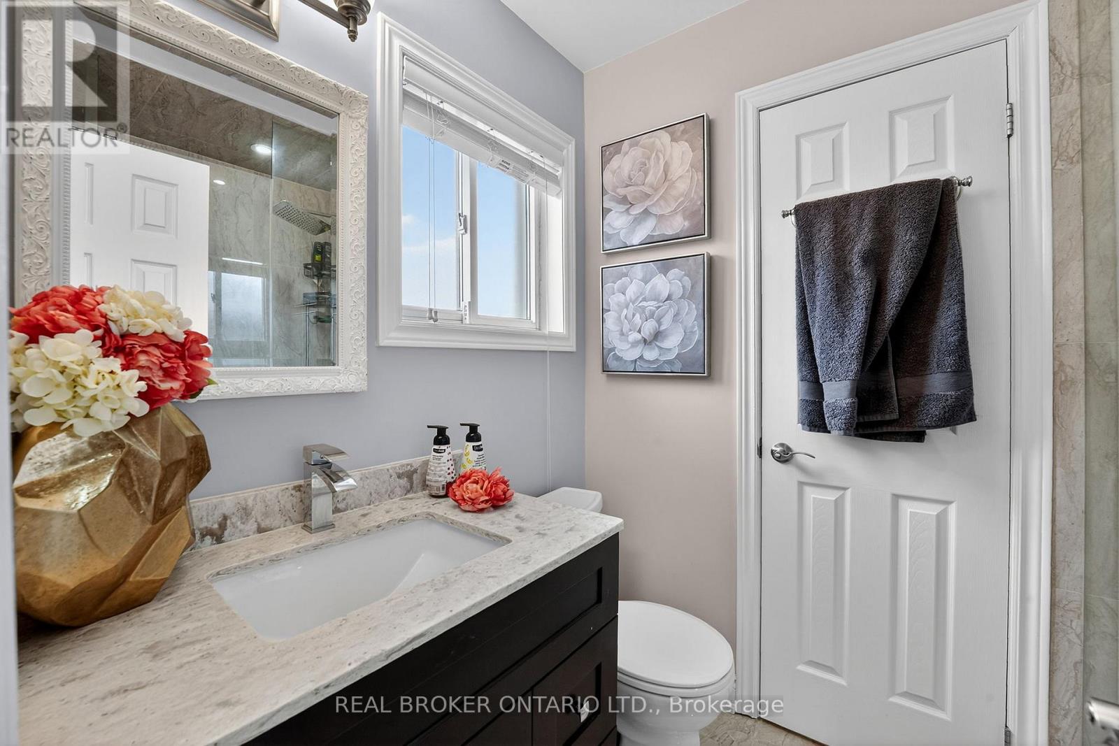 39 Pinebrook Circle, Caledon, Ontario  L7C 1C4 - Photo 25 - W12690984