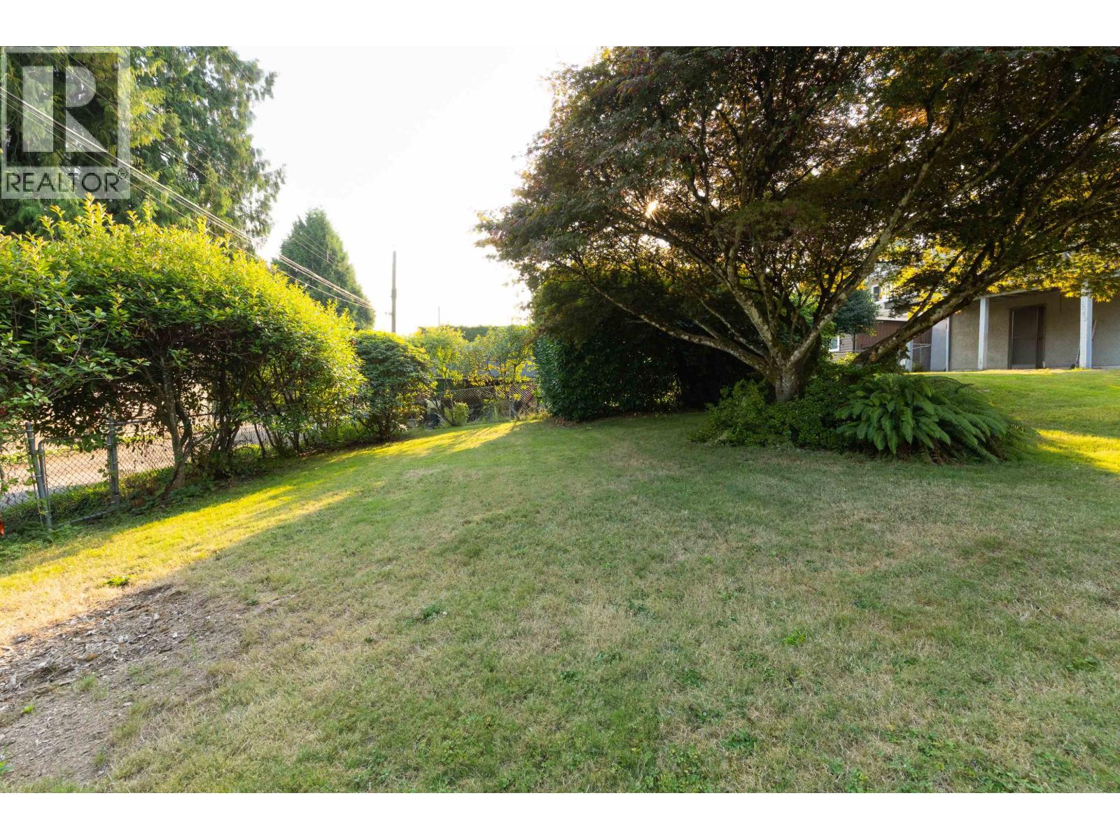 1063 Whitchurch Street, North Vancouver, British Columbia  V7L 2A8 - Photo 29 - R3078857