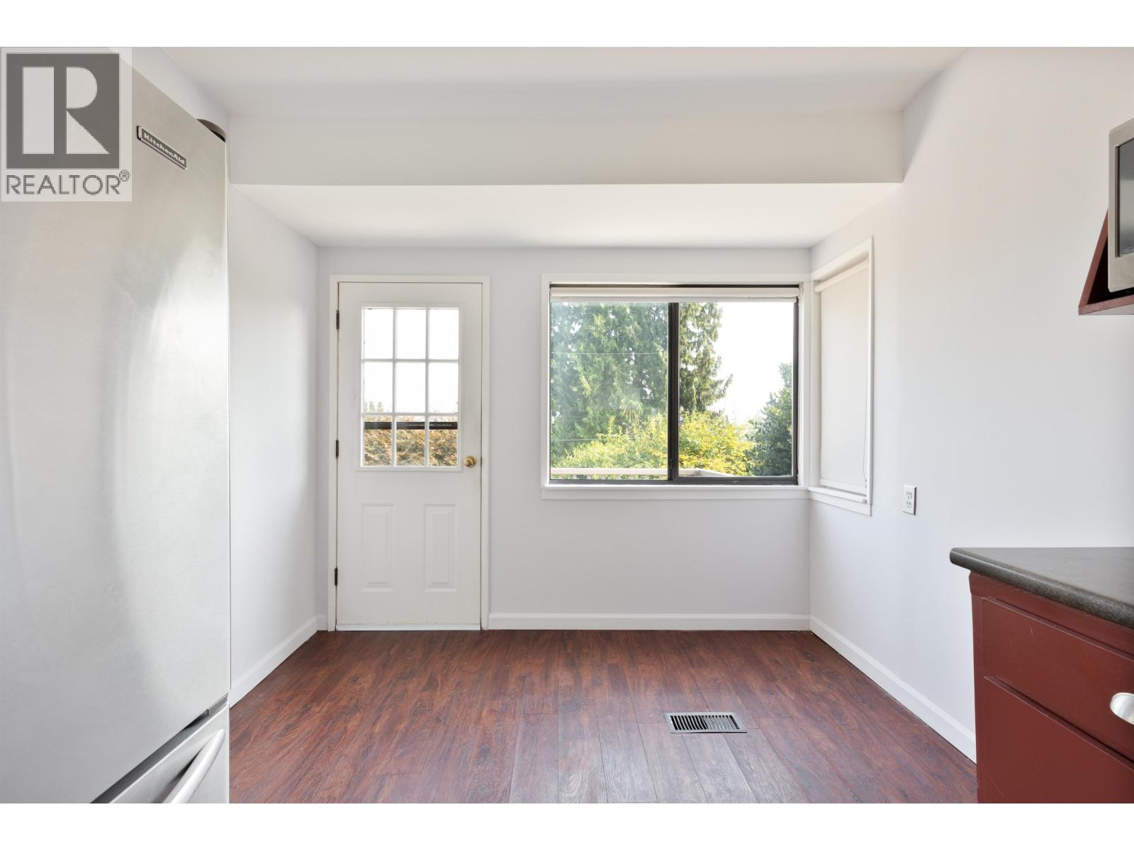 1063 Whitchurch Street, North Vancouver, British Columbia  V7L 2A8 - Photo 7 - R3078857