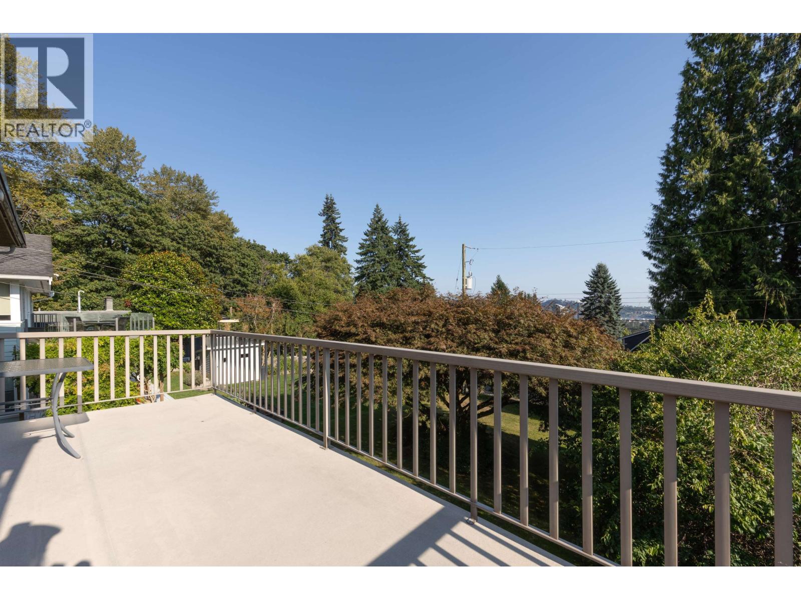 1063 Whitchurch Street, North Vancouver, British Columbia  V7L 2A8 - Photo 8 - R3078857