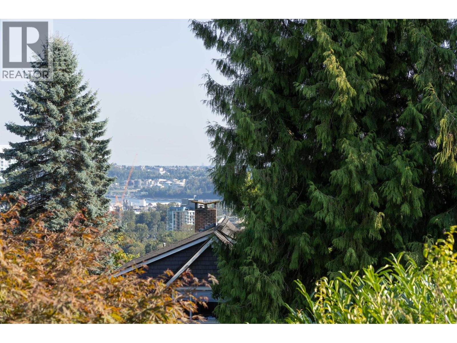 1063 Whitchurch Street, North Vancouver, British Columbia  V7L 2A8 - Photo 9 - R3078857