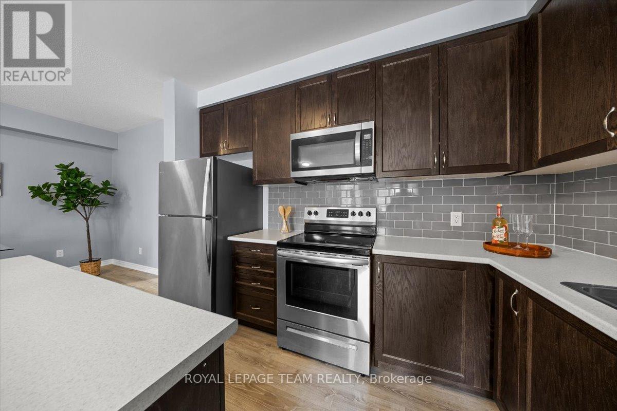 915 Nautilus Private, Ottawa, Ontario  K2V 0S3 - Photo 10 - X12689774