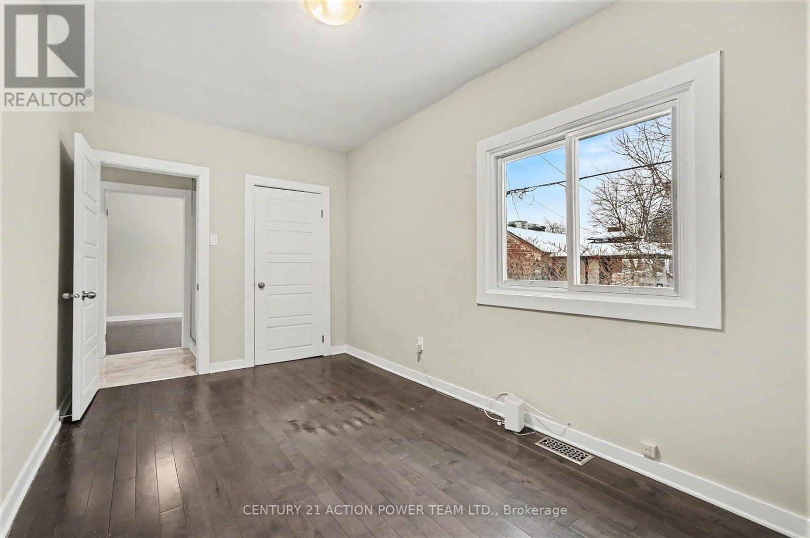 A - 1221 Kitchener Avenue, Ottawa, Ontario  K1V 6W4 - Photo 22 - X12691084