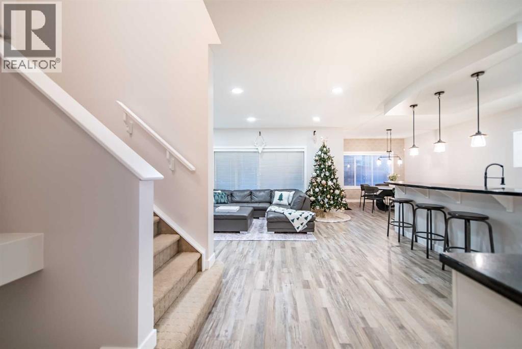 42 Copperfield Point Se, Calgary, Alberta  T2Z 4V4 - Photo 5 - A2275089