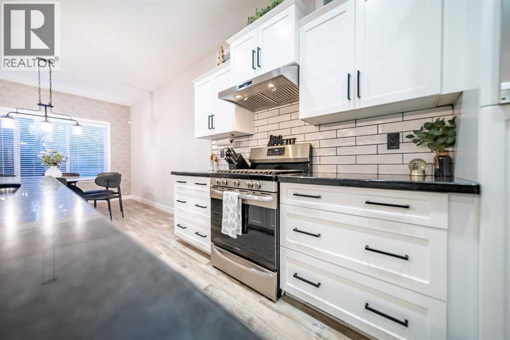 42 Copperfield Point Se, Calgary, Alberta  T2Z 4V4 - Photo 9 - A2275089