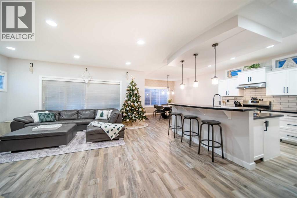 42 Copperfield Point Se, Calgary, Alberta  T2Z 4V4 - Photo 6 - A2275089