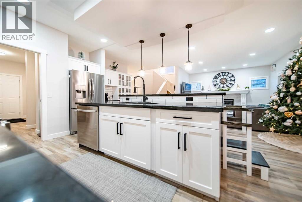 42 Copperfield Point Se, Calgary, Alberta  T2Z 4V4 - Photo 11 - A2275089