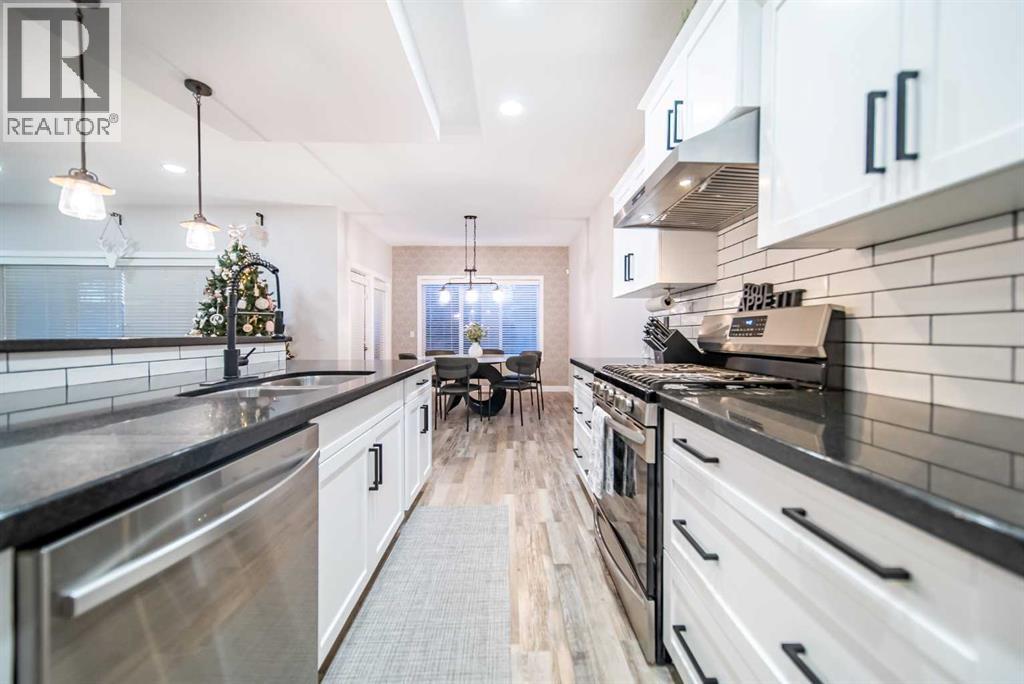 42 Copperfield Point Se, Calgary, Alberta  T2Z 4V4 - Photo 10 - A2275089