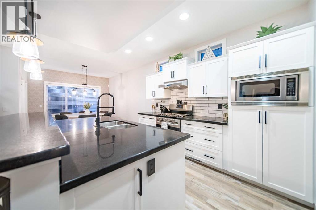 42 Copperfield Point Se, Calgary, Alberta  T2Z 4V4 - Photo 8 - A2275089