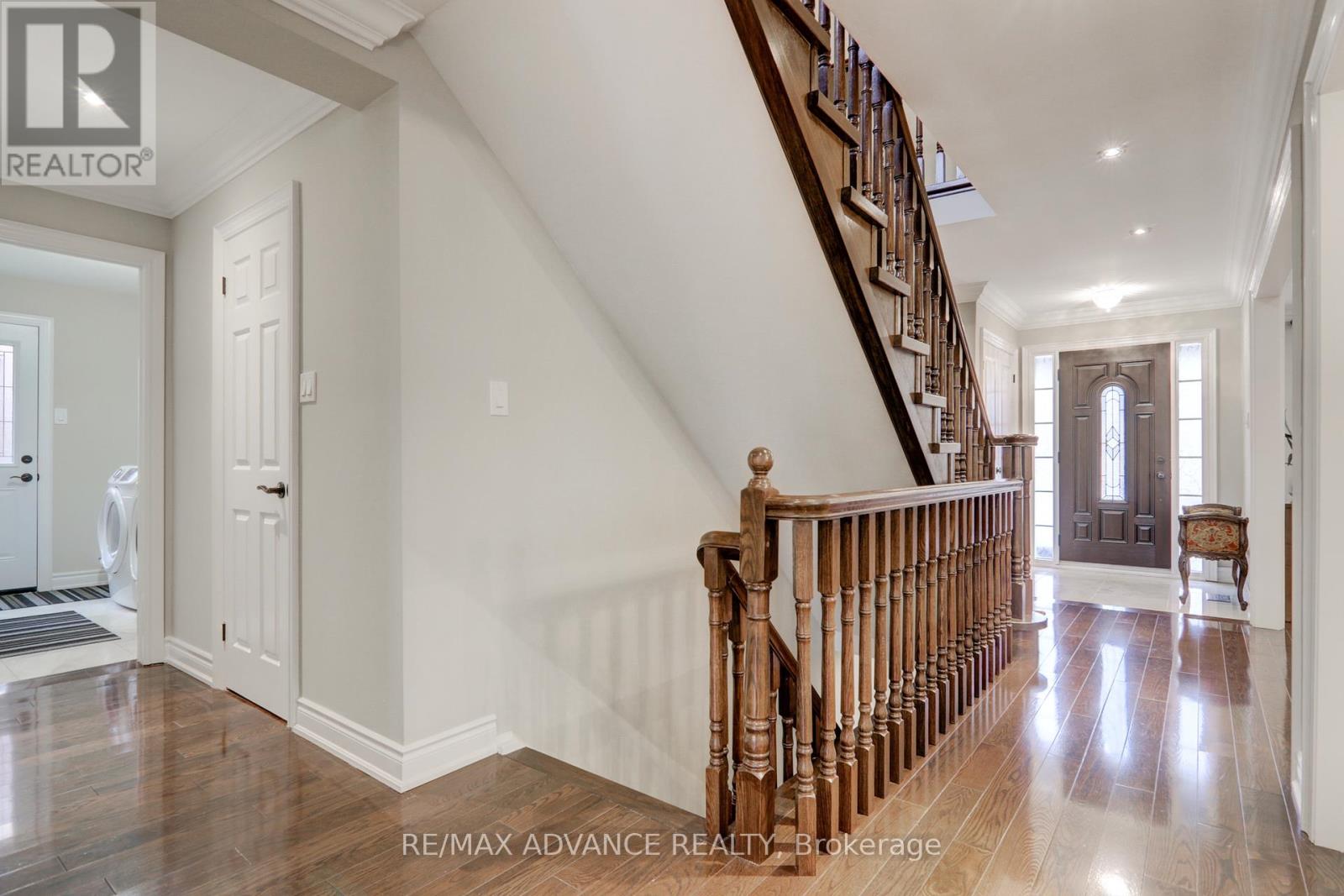 19 Abbeywood Trail, Toronto (Banbury-Don Mills), Ontario  M3B 3B4 - Photo 10 - C12691260