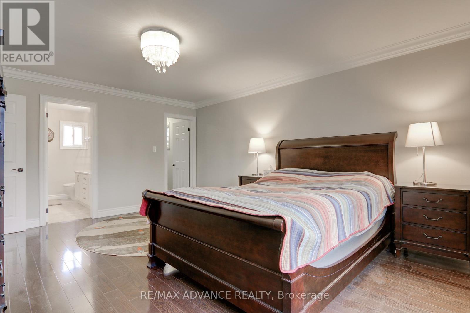 19 Abbeywood Trail, Toronto (Banbury-Don Mills), Ontario  M3B 3B4 - Photo 27 - C12691260