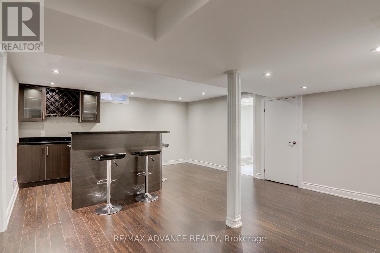 19 Abbeywood Trail, Toronto (Banbury-Don Mills), Ontario  M3B 3B4 - Photo 38 - C12691260